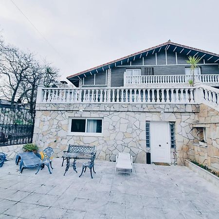 Готель Jmca Кастро-Урдіалес Екстер'єр фото